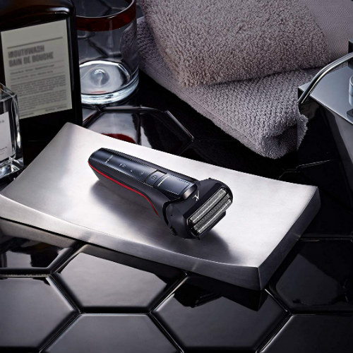 Pic-3-Panasonic-ES-LL21-Wet-Dry-Electric-3-Blade-Shaver-for-Men-Deal-Mania.jpg